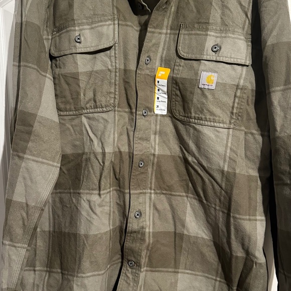 Carhartt Men’s Flannel Olive/Hunter Green Sz Medium loose fit  NWT - Picture 1 of 5